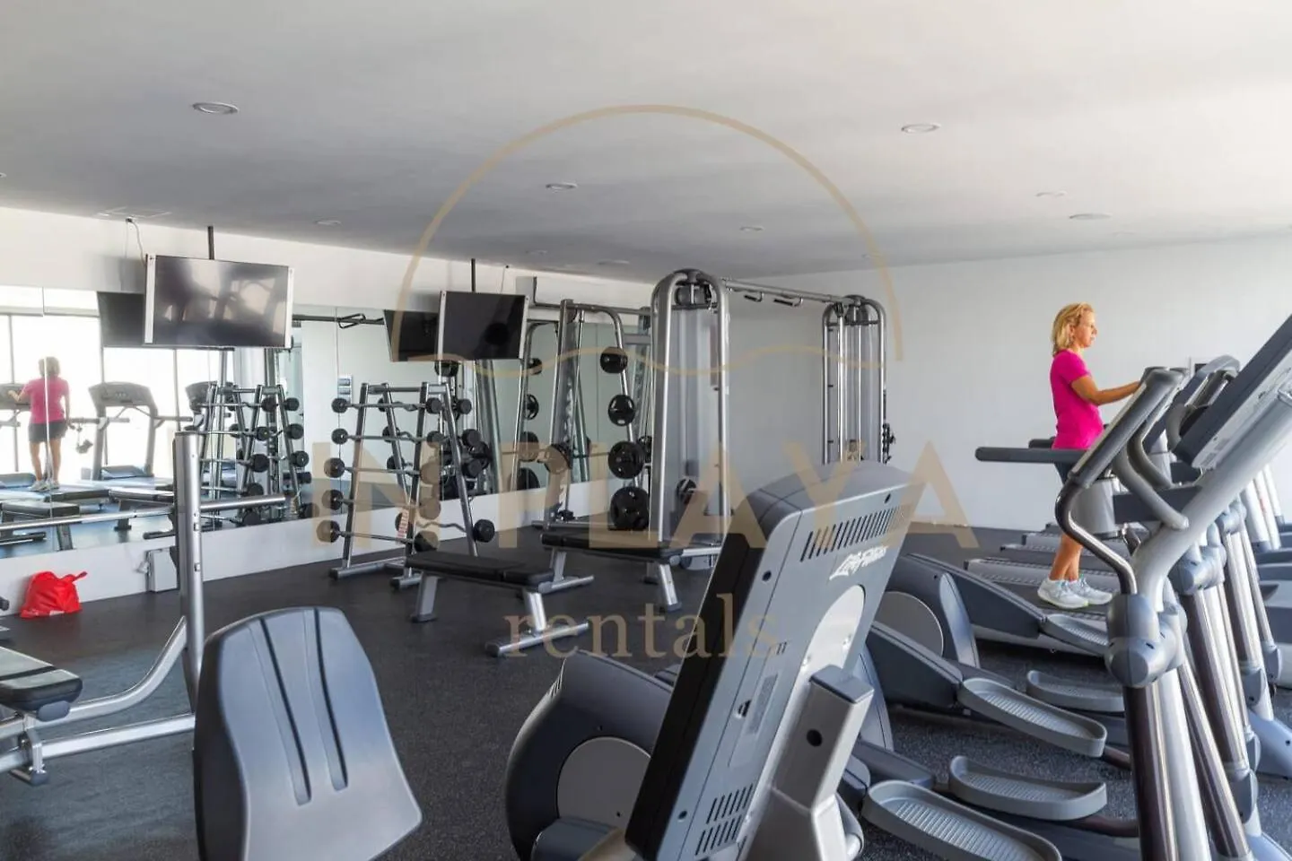 2Br Apartment In Top Floor, High Speed Wifi Ipana Playa del Carmen Mexico