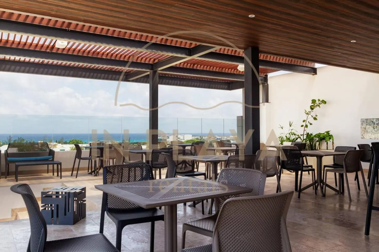 2Br Apartment In Top Floor, High Speed Wifi Ipana Playa del Carmen